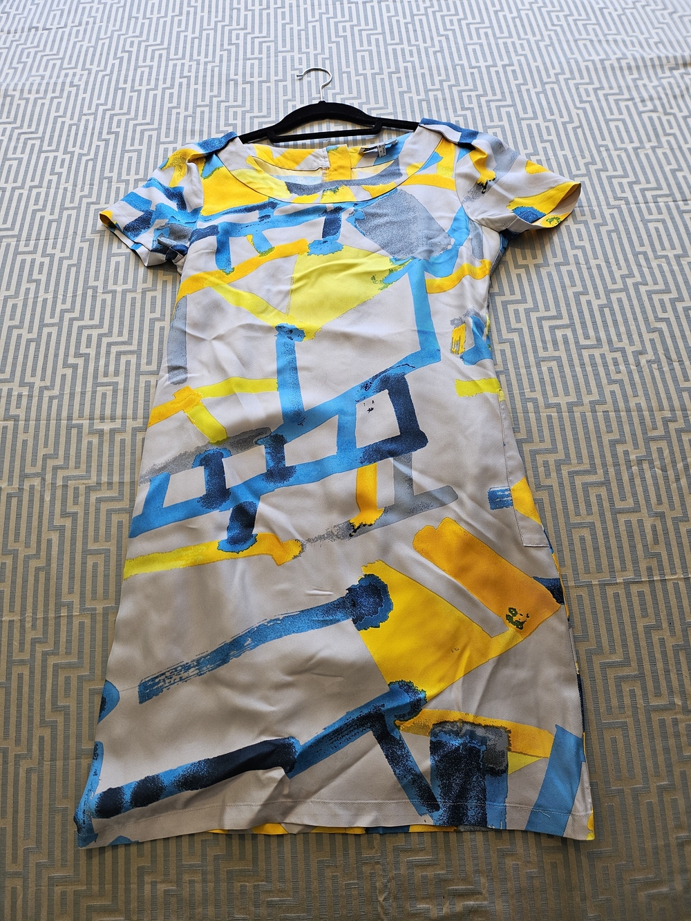 See By Chloe Abstract Yellow, Blue & Gray Short Sleeve Mini Dress